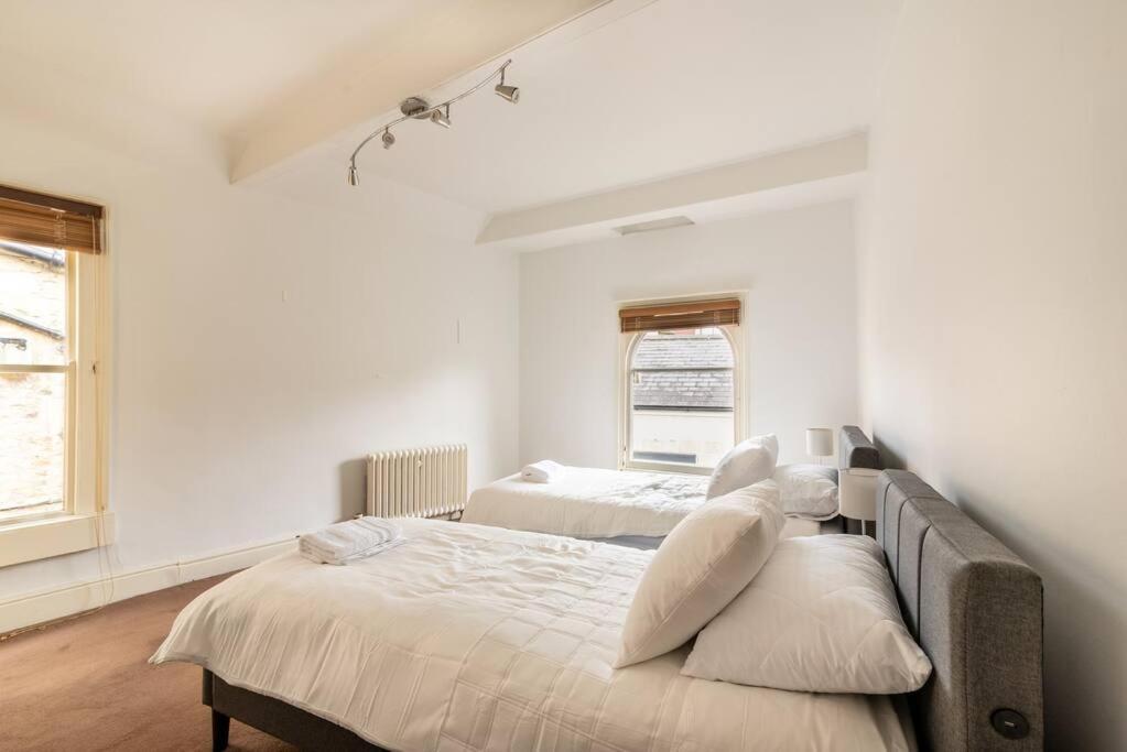 Look No Further The Stable Block In Beautiful Beaufort House 2 Bedrooms Bath Exteriér fotografie